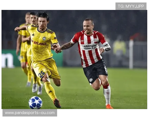 《欧冠赛事深度分析：球队战术对比与夺冠趋势预测》